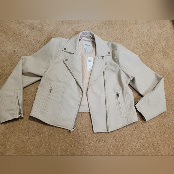 Abercrombie & Fitch Women's Cream Leather Jacket - Picture 1 of 8